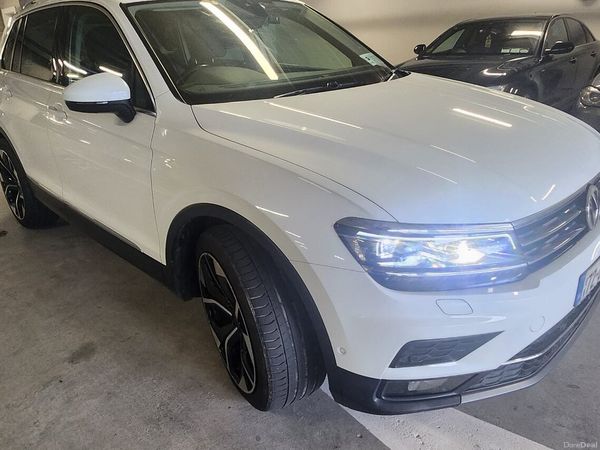 Volkswagen Tiguan SUV, Petrol, 2017, White