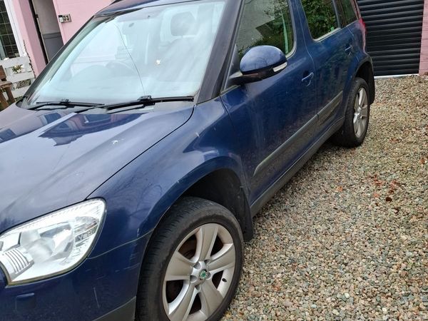 Skoda Yeti SUV, Petrol, 2011, Blue