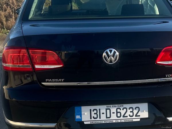 Volkswagen Passat Saloon, Diesel, 2013, Black