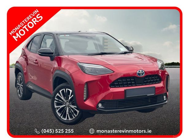 Toyota Yaris Hatchback, Petrol Hybrid, 2022, Red