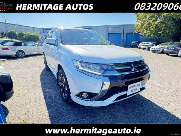 Mitsubishi Outlander SUV, Petrol Plug-in Hybrid, 2018, White