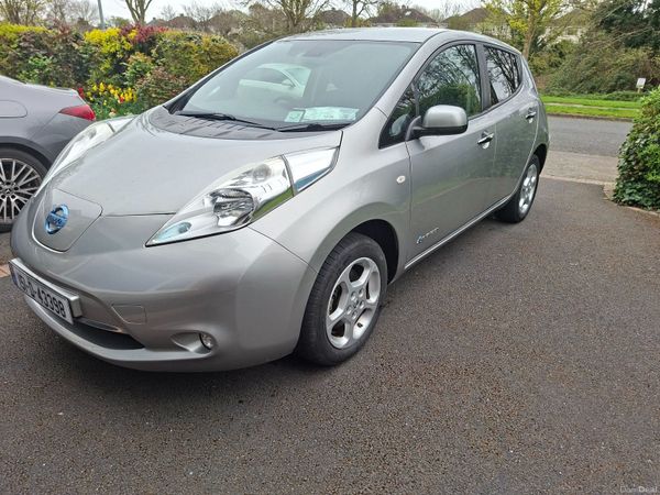 Nissan Leaf Hatchback, Electric, 2015, Silver