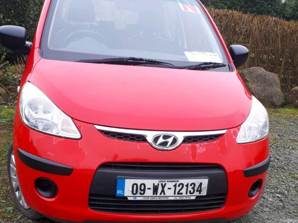 Hyundai i10 Hatchback, Petrol, 2009, Red