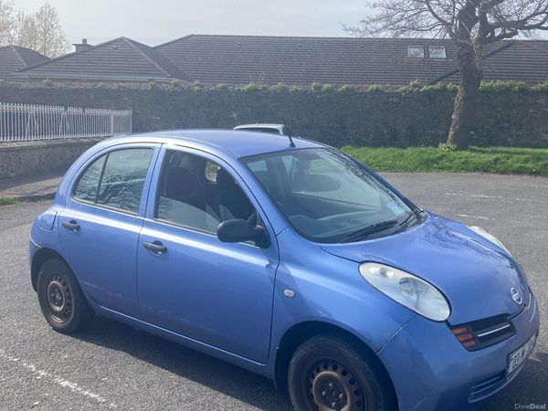 Nissan Micra Hatchback, Petrol, 2003, Blue