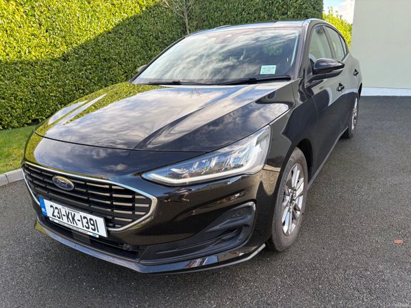 Ford Focus Hatchback, Petrol, 2023, Black