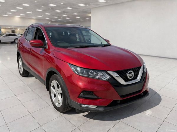 Nissan Qashqai SUV, Diesel, 2019, Red