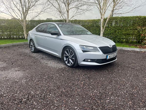Skoda Superb Saloon, Diesel, 2019, Grey