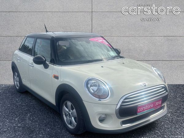 Mini Cooper Hatchback, Petrol, 2018, White