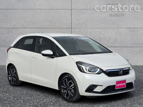 Honda Fit Hatchback, Petrol Hybrid, 2020, White