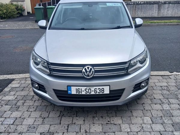 Volkswagen Tiguan SUV, Diesel, 2016, Silver