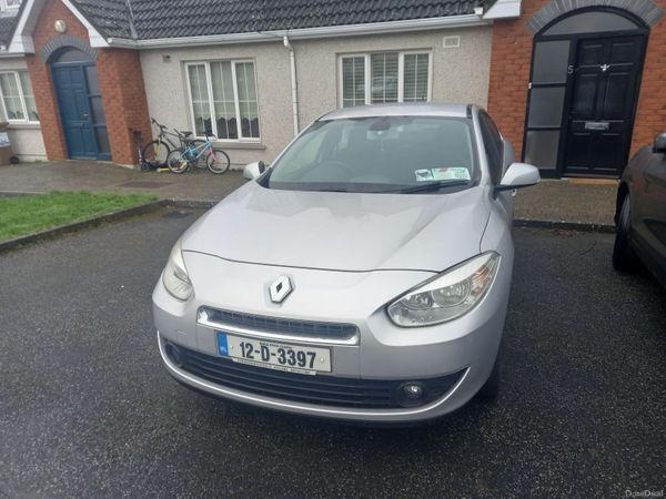 Renault Fluence Saloon, Diesel, 2012, Silver