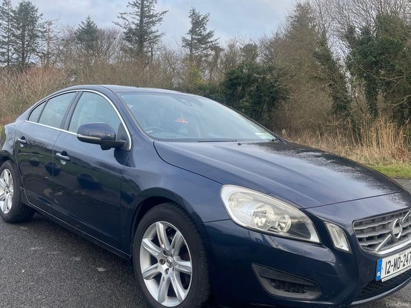 Volvo S60 Saloon, Diesel, 2012, Blue