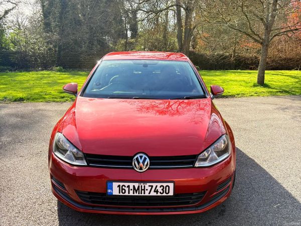 Volkswagen Golf Hatchback, Petrol, 2016, Red