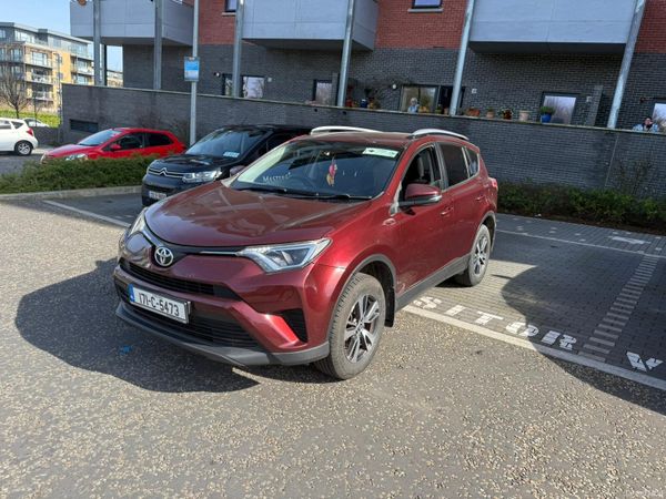 Toyota RAV4 SUV, Diesel, 2017, Red