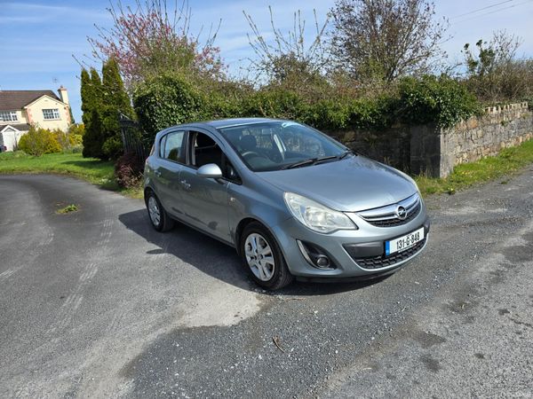 Opel Corsa Hatchback, Petrol, 2013, Silver