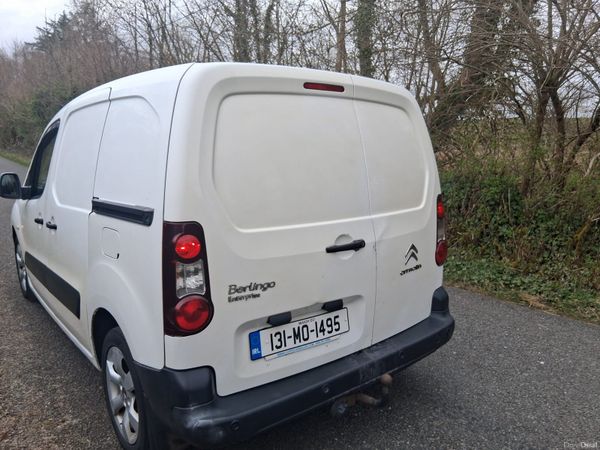 Citroen Berlingo MPV, Diesel, 2013, White