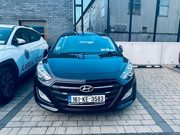 Hyundai i30 Hatchback, Petrol, 2016, Black