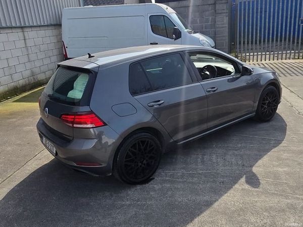 Volkswagen Golf Estate, Diesel, 2018, Grey