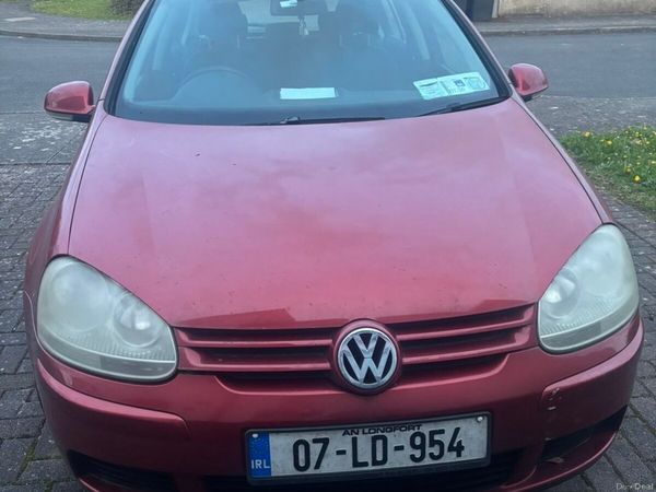 Volkswagen Golf Hatchback, Petrol, 2007, Red
