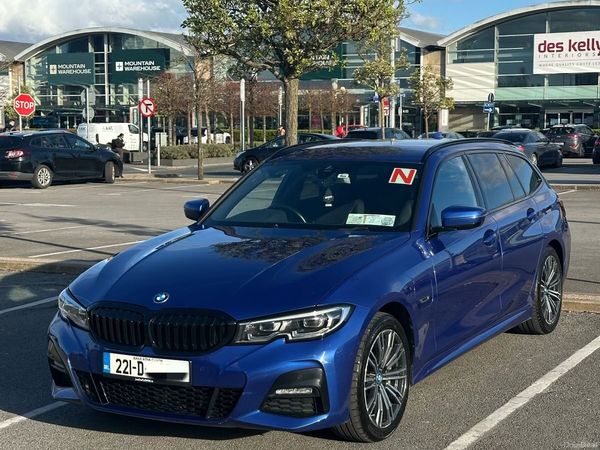 BMW 3-Series Estate, Petrol Plug-in Hybrid, 2022, Blue