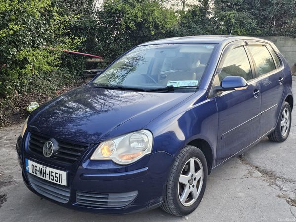Volkswagen Polo Hatchback, Petrol, 2006, Blue