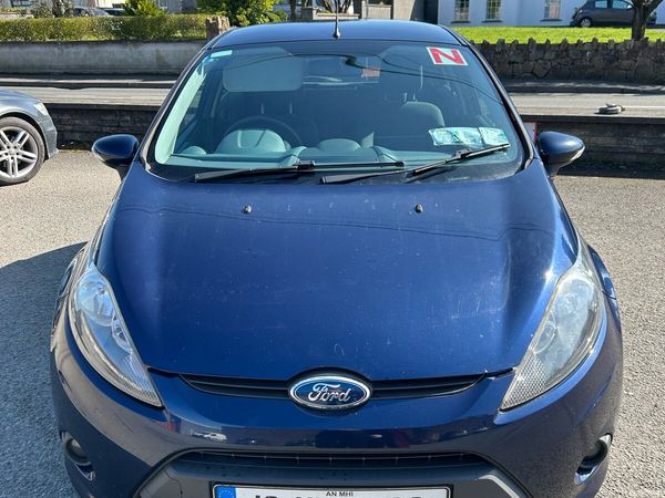 Ford Fiesta Hatchback, Diesel, 2010, Blue