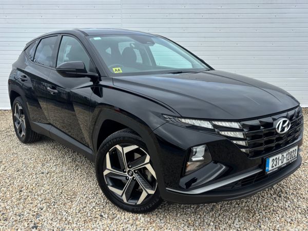 Hyundai Tucson MPV, Petrol Plug-in Hybrid, 2023, Black
