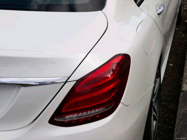 Mercedes-Benz C-Class Saloon, Diesel, 2016, White