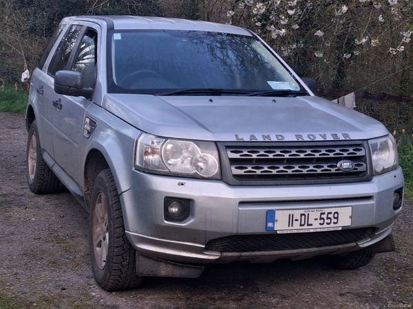 Land Rover Freelander SUV, Diesel, 2011, Silver