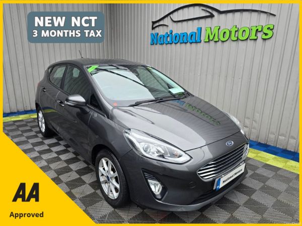 Ford Fiesta Hatchback, Petrol, 2018, Grey