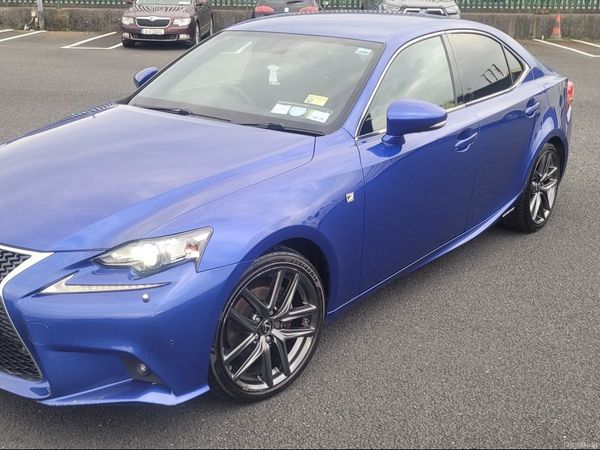 Lexus IS Saloon, Petrol Hybrid, 2015, Blue