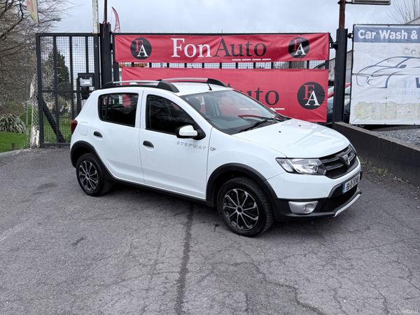 Dacia Sandero Stepway Hatchback, Diesel, 2015, White