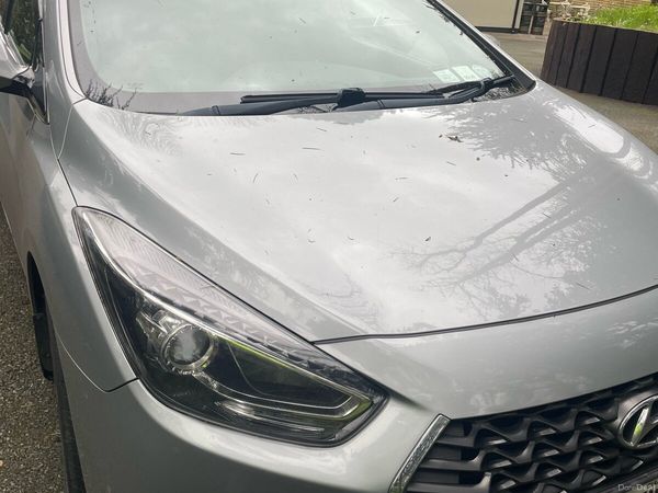 Hyundai i40 Saloon, Diesel, 2019, Grey