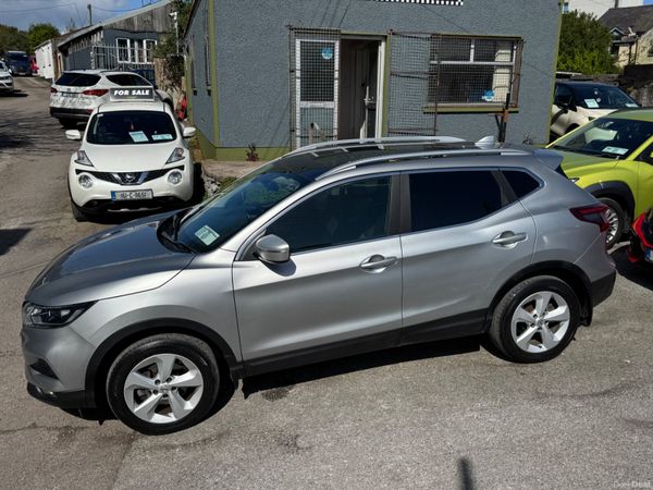 Nissan Qashqai MPV, Petrol, 2019, Grey