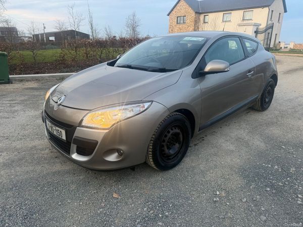 Renault Megane Coupe, Diesel, 2011, Gold
