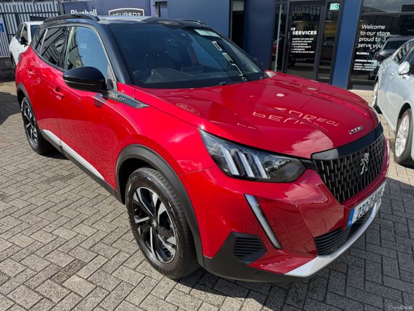 Peugeot 2008 MPV, Petrol, 2023, Red