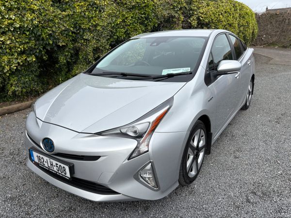 Toyota Prius Hatchback, Petrol Hybrid, 2016, Silver