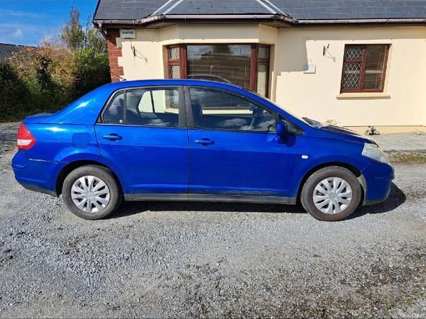 Nissan Tiida Saloon, Petrol, 2008, Blue