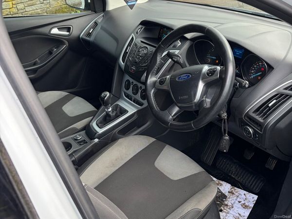 Ford Focus Hatchback, Diesel, 2015, White