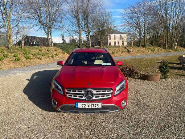 Mercedes-Benz GLA SUV, Diesel, 2017, Red