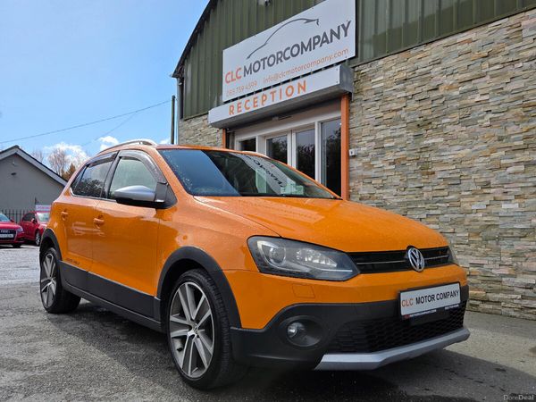 Volkswagen Polo Hatchback, Petrol, 2012, Orange