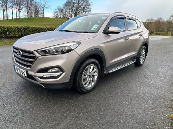 Hyundai Tucson SUV, Diesel, 2016, White