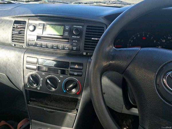 Toyota Corolla Saloon, Petrol, 2004, Grey