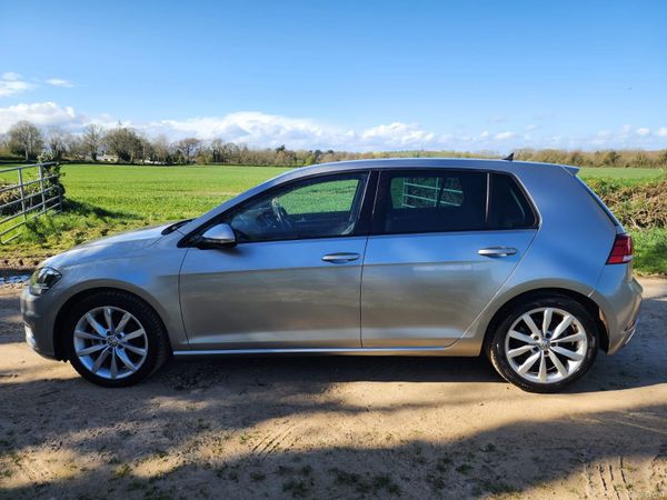 Volkswagen Golf Hatchback, Diesel, 2018, Silver