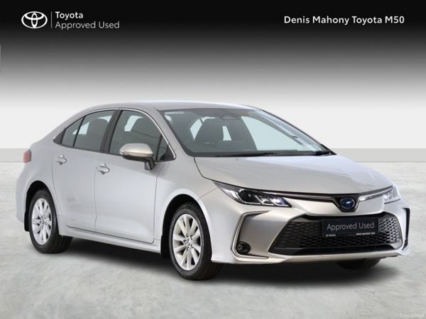 Toyota Corolla Saloon, Petrol Hybrid, 2023, Silver