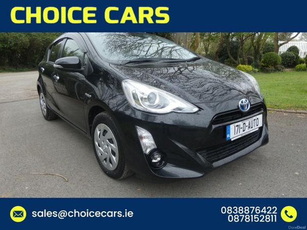 Toyota Aqua Hatchback, Petrol Hybrid, 2017, Black