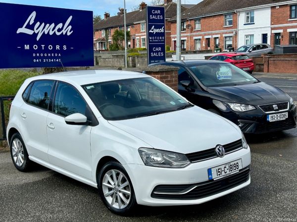 Volkswagen Polo Hatchback, Petrol, 2015, White
