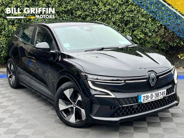 Renault Megane Hatchback, Electric, 2023, Black