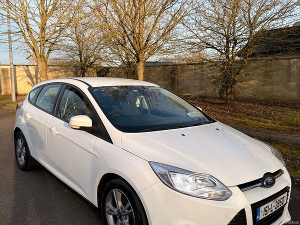 Ford Focus Hatchback, Diesel, 2015, White