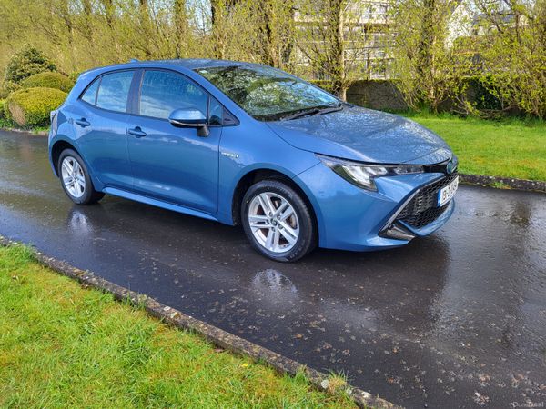 Toyota Corolla Hatchback, Petrol Hybrid, 2019, Blue